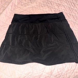 black Lululemon skirt, like new
